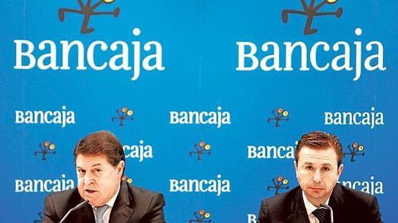 José Luis Olivas y Aurelio Izquierdo, en una de las ruedas de prensa de Bancaja.