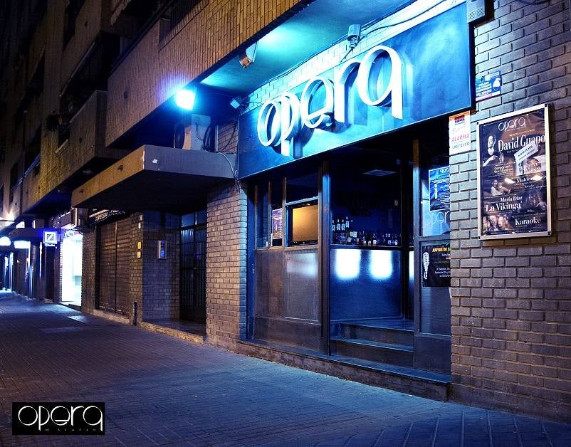 Cierra el pub Ópera de Valencia.