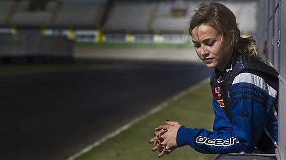 Carmen Jordá salta a la Fórmula 1 como piloto de desarrollo de Lotus