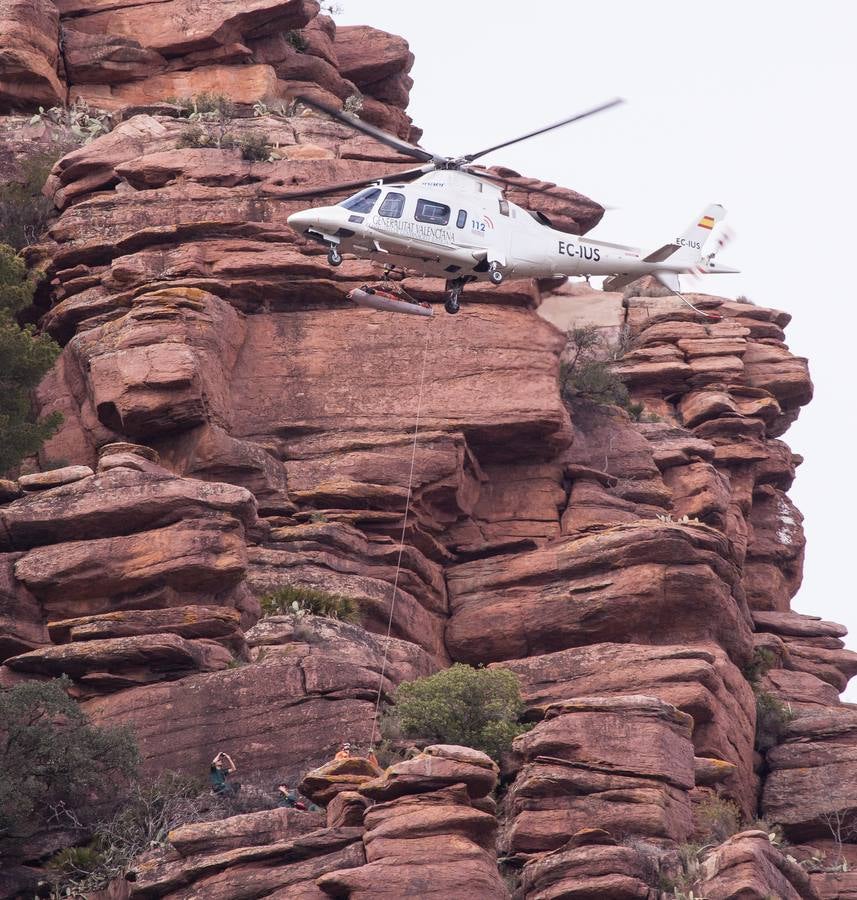 Efectivos buscan al hombre en Monte Picayo. 