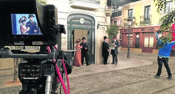 Una escena del rodaje donde los detalles históricos se han cuidado con esmero.