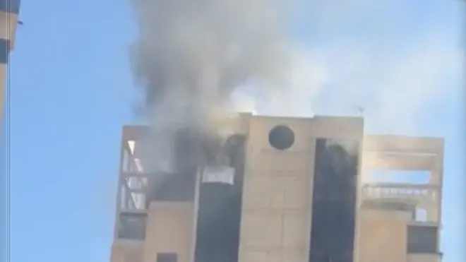 Espectacular incendio en un ático de Benidorm
