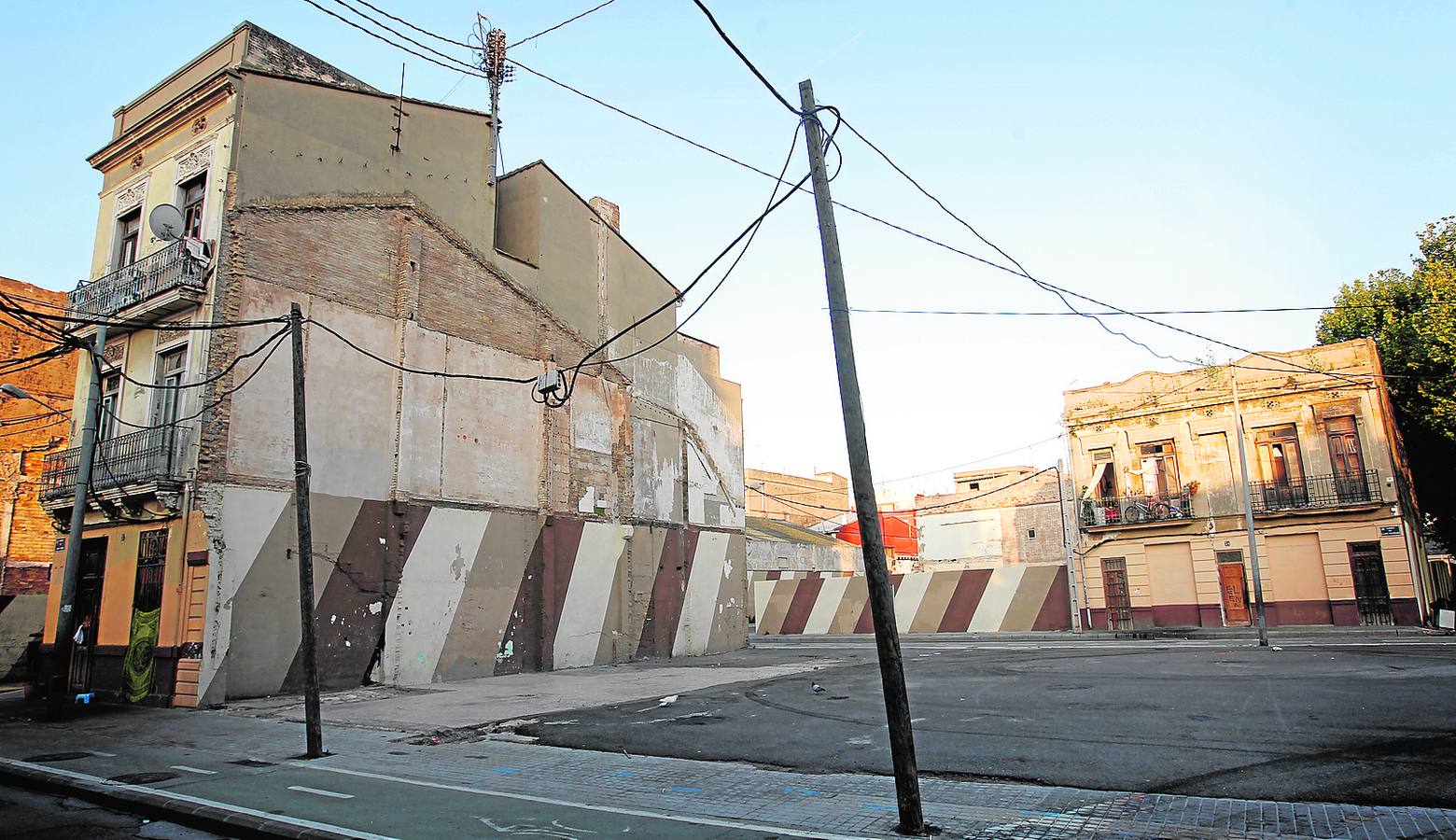 Solares donde se había previsto la apertura del bulevar San Pedro, en una imagen reciente.