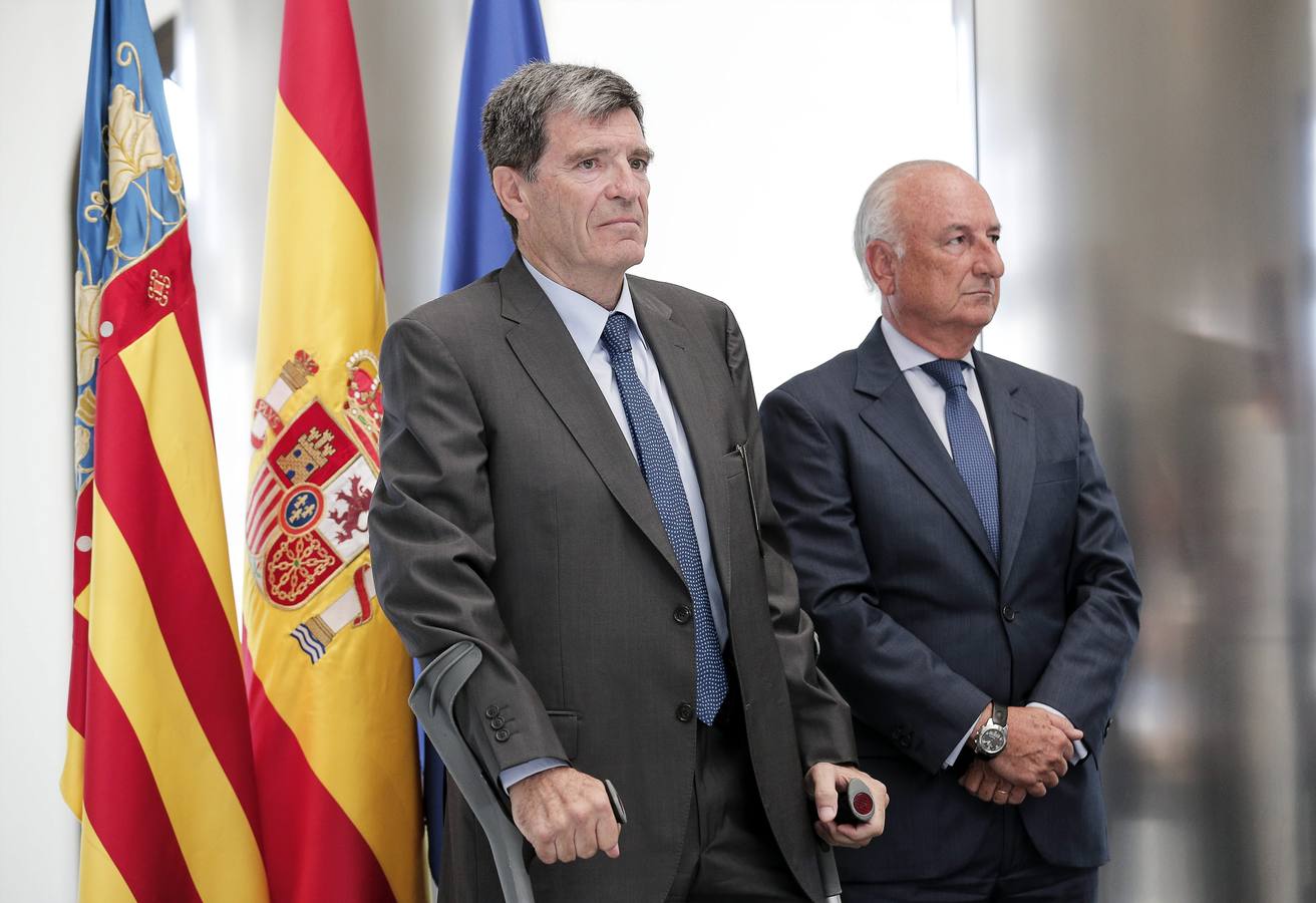 Aurelio Martínez, nuevo presidente del Puerto deValencia junto al ex presidente, Rafael Aznar.