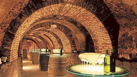 La tradición vitivinícola de la localidad valenciana de Requena, tiene más de 2.500 años.