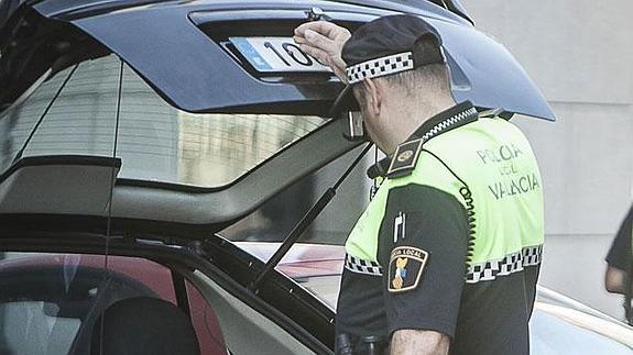 Un agente de la Policía Local de Valencia.