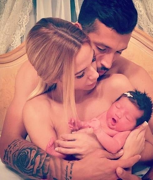 La primera imagen de la hija de Tamara Gorro y Ezequiel Garay