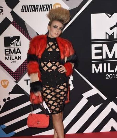 Tallia Storm Where en los premios de música europeos de la MTV.