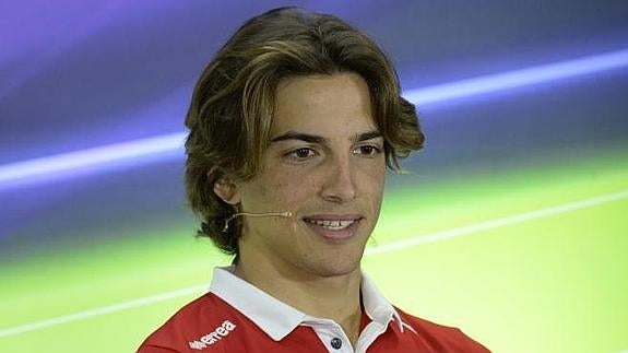 Roberto Merhi durante la rueda de prensa en el circuito Yas Marina de Abu Dabi.