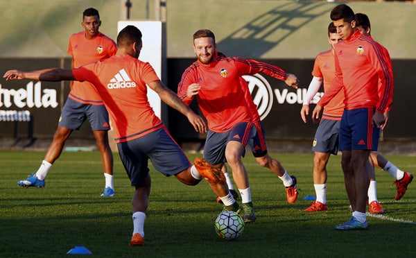 Mustafi, con sus compañeros en un entrenamiento.