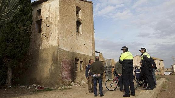 Los vecinos de Benimaclet piden una solución para la Alquería de Serra