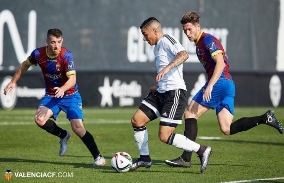 Un instante del encuentro de ayer. :: vcf