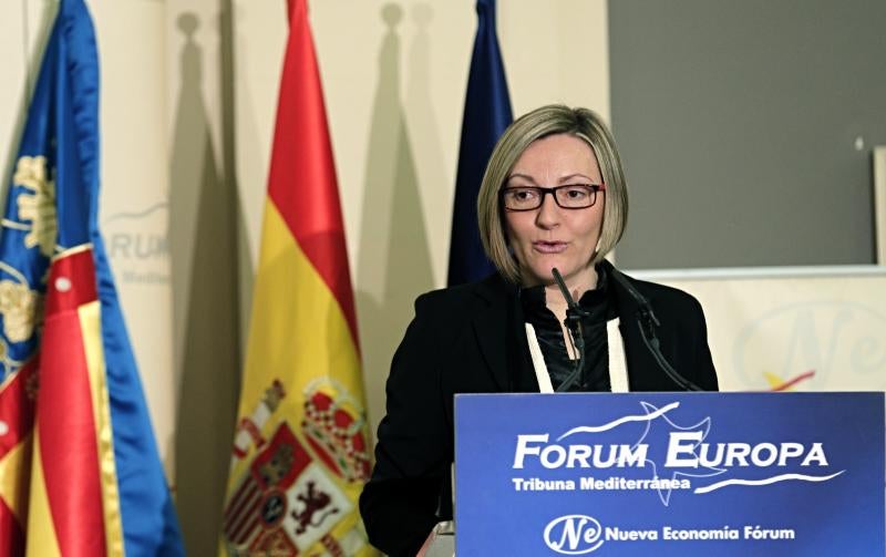 La consellera de Infraestructuras, en el Fórum Europa. 