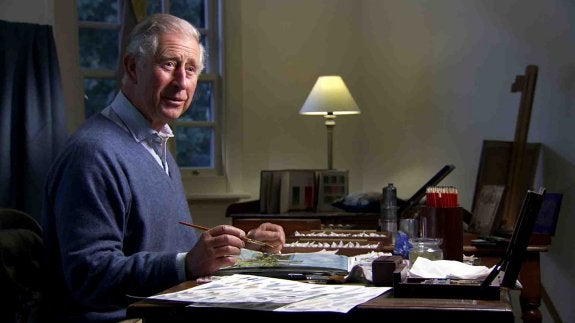 El príncipe, en una imagen del documental 'Royal Paintbox'. 