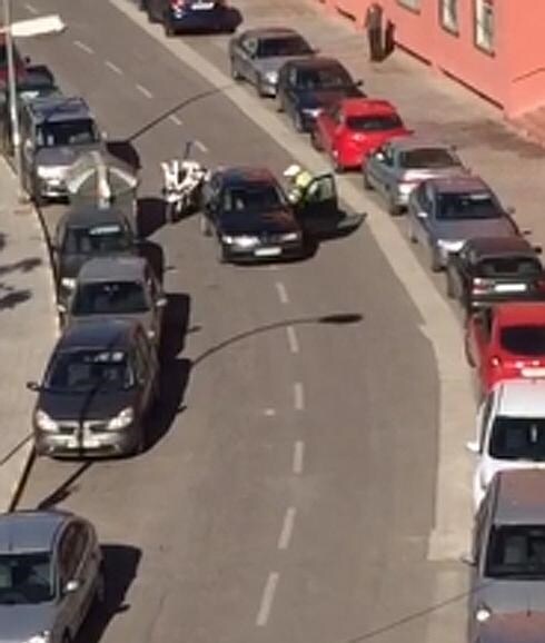 Vídeo | Así fue la detención en Orihuela del atracador de un banco