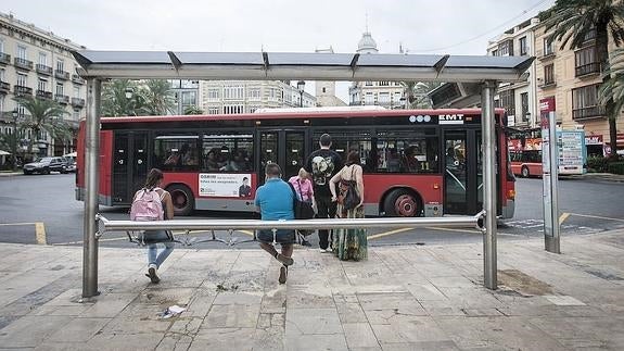 La EMT prolonga la línea 41 para conectar las universidades con la estación del Cabanyal