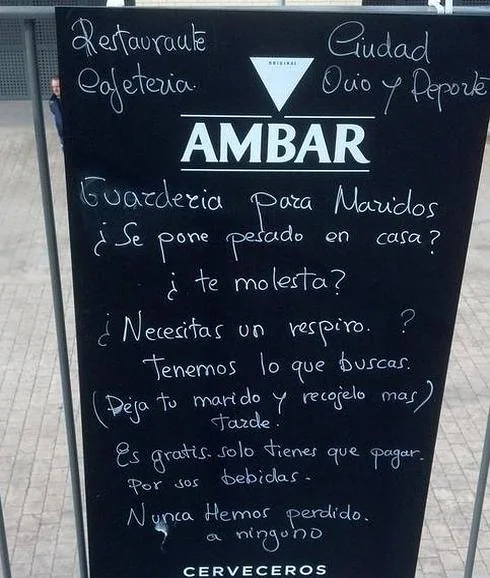 La moda de los 'bares-guardería para maridos' en Valencia
