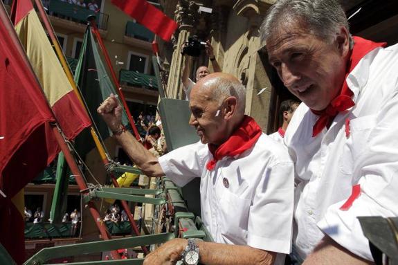 ¿Quién es El Tuli? El protagonista del chupinazo de San Fermín 2016