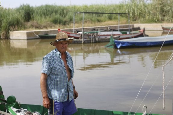 El puerto de El Saler es el único de la Albufera que no se ha reformado en 40 años. :: carolina amor 