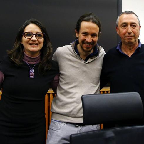 Oltra, Iglesias y Baldoví, en una reunión.