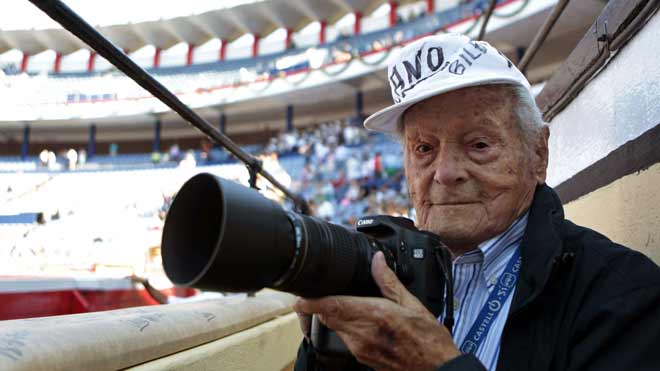 El mítico fotógrafo valenciano 'Canito', en estado crítico