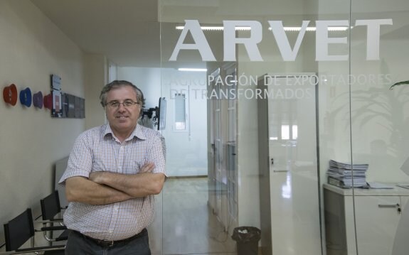 Manuel Herrero, director de la Agrupación de Exportadores de Transformados (Arvet), en la sede de la asociación. 