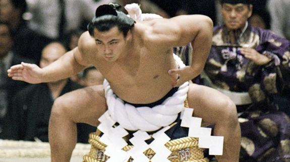 Muere Chiyonofuji, tercer máximo campeón de la historia del sumo