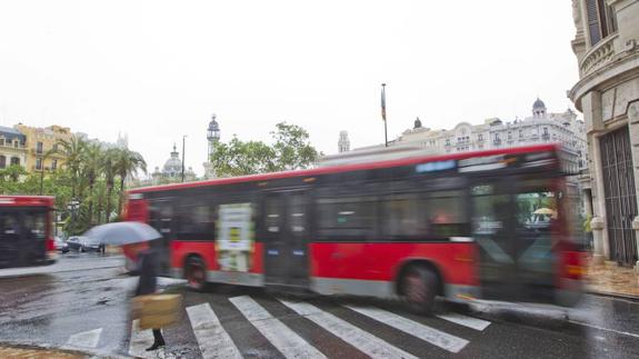El Ayuntamiento reclamará una ley estatal de financiación del transporte público junto a otras ciudades