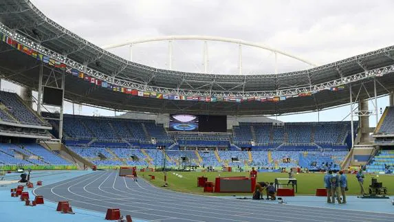 Estadio Joao Havelange sin el pebetero olímpico.