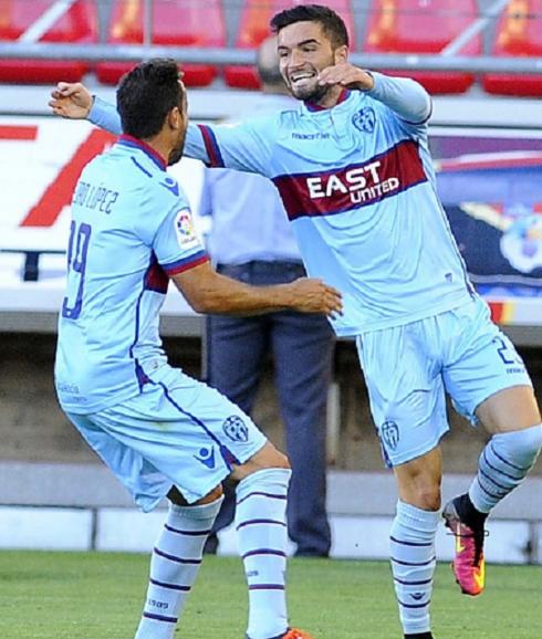 Jason da brillo al sufrimiento del Levante