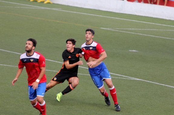 Saguntino y Mestalla disputaron un derbi muy igualado. :: valencia cf