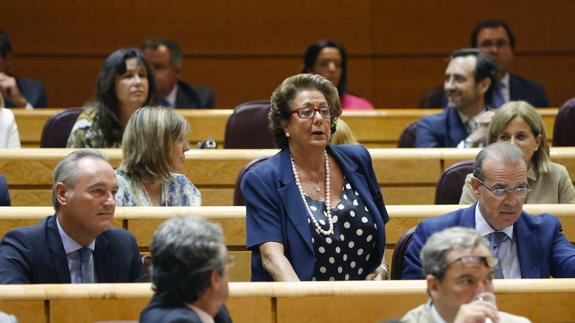 Barberá, en su escaño en el Senado.