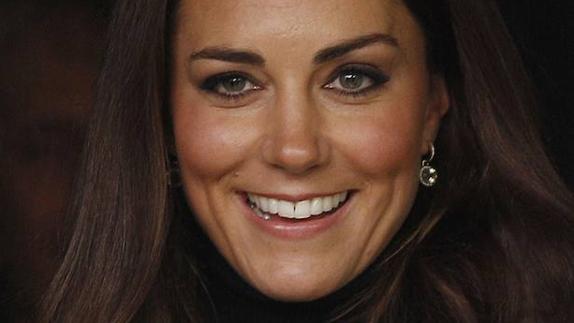 Roban 3.000 fotos del móvil de Kate Middleton