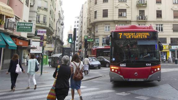 El Consell pide a Montoro 38 millones para la EMT