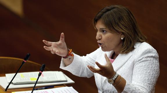 Isabel Bonig, en una intervención en Les Corts.