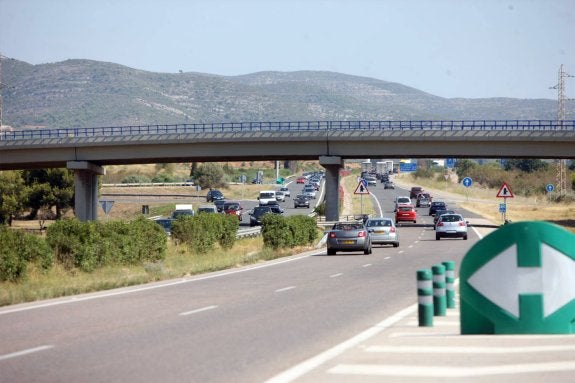 Tramo de la AP-7 a su paso por la provincia de Castellón. :: lp