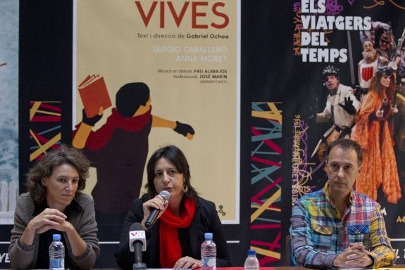 María Oliver, Rosa Pérez Garijo y Josep Policarpo, ayer, en el TEM. :: damián torres