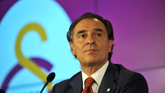 Prandelli: «Al equipo le falta darle una idea de juego y verticalidad»