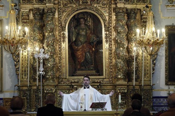 Leonardo Gonzalbes  en la ermita  de Santa Lucía.  :: I. MARSILLA