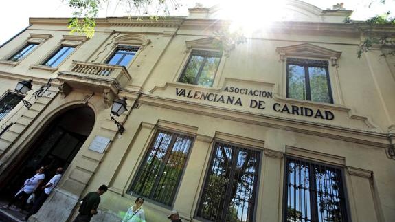 Se duplica el número de jóvenes menores de 20 años que duermen en Casa Caridad