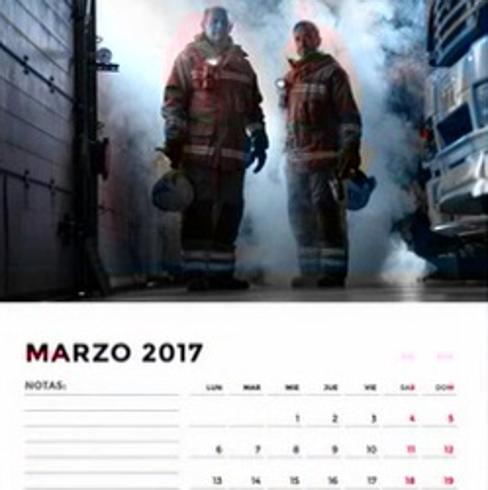 Los bomberos de Sagunto se vuelcan con Diego, un niño con graves daños cerebrales