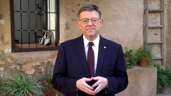 Ximo Puig, en la casa natal de Miguel Hernández. 