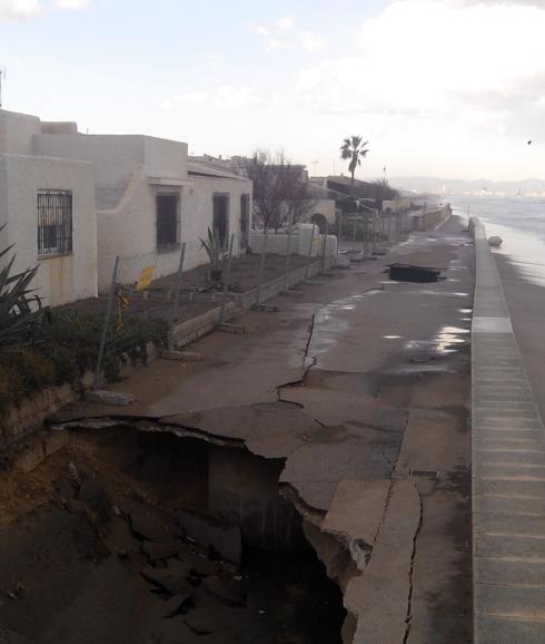 Paseo marítimo de El Saler, Valencia.
