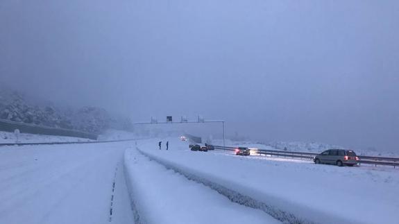 Se decreta la emergencia en cinco comarcas por dificultades para circular por las carreteras