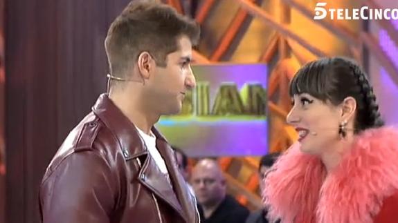 Así seduce Julián Contreras Jr. a Natalia Ferviú en 'Cámbiame VIP'