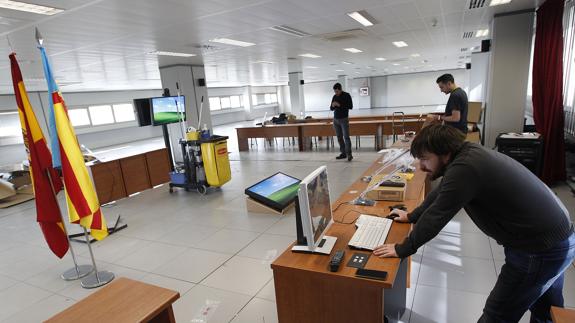 Sala donde se celebran los macrojuicios por corrupción.