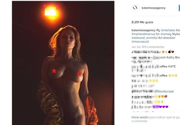 Kate Moss se desnuda para una publicación