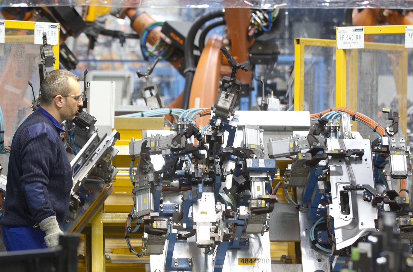 Ford Almussafes inicia mañana el primero de los tres turnos extra de producción