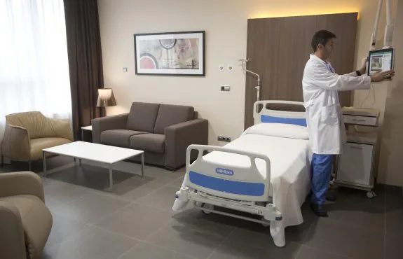 Habitación estándar del nuevo hospital. :: damián torres