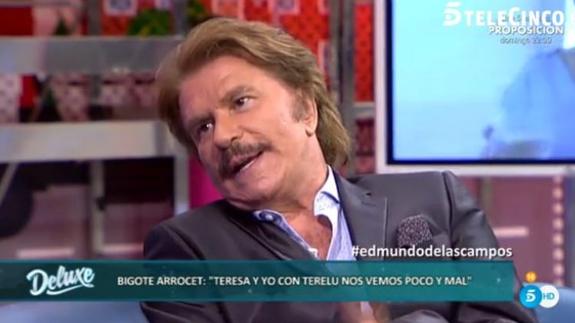 Bigote Arrocet, durante una de sus intervenciones en 'Sálvame Deluxe'.